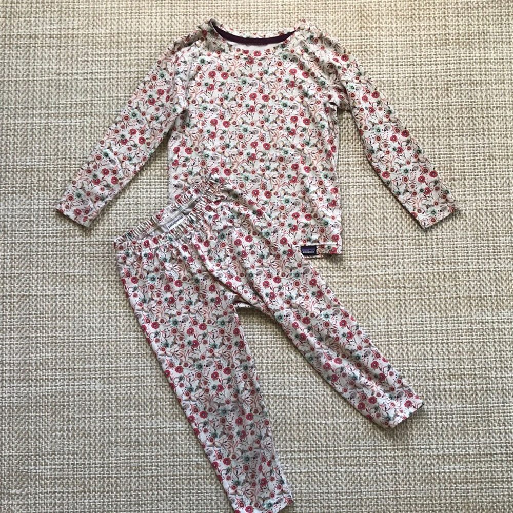Patagonia Base Layer Set (size 3T)
